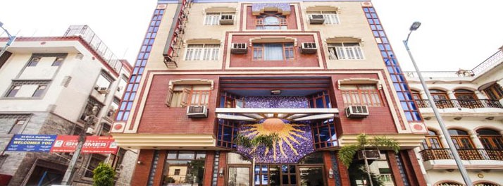 Hotel Suncourt Yatri - New Delhi 01.jpg